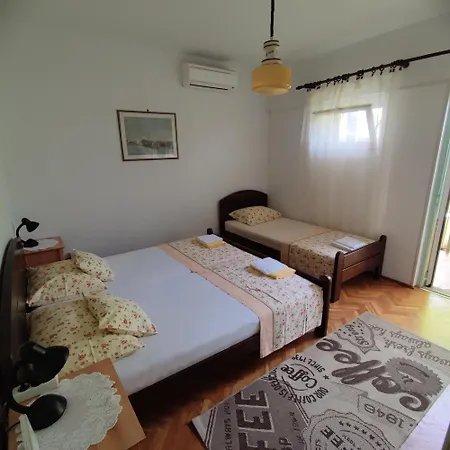 Apartman Zora Lägenhet Podgora (Split-Dalmatia)